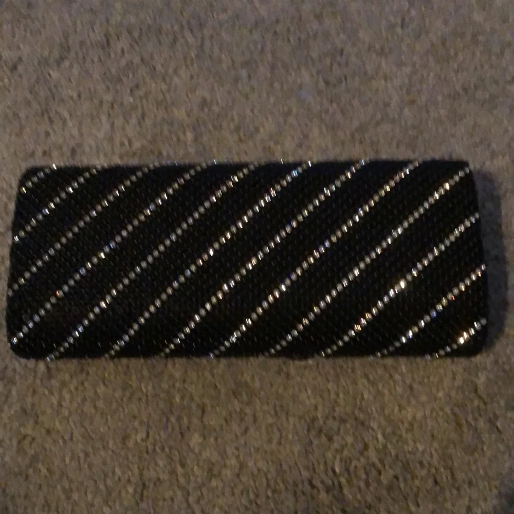 Whiting & Davis stunning black w crystal evening purse - Picture 4 of 9